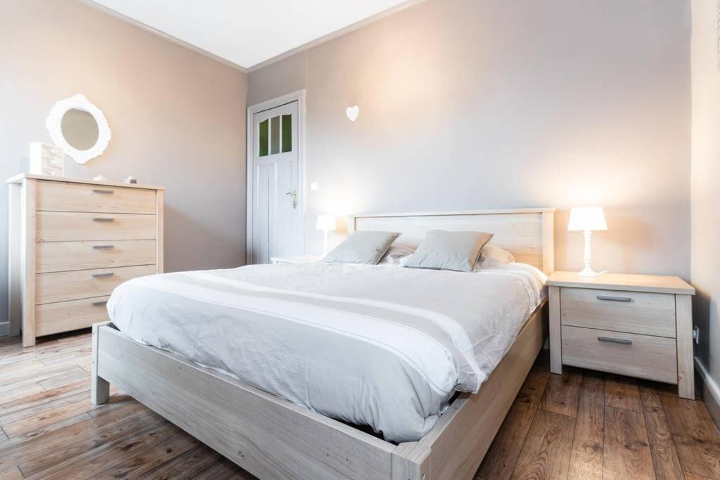 Charmant Appartement Met Zicht Damse Vaart @Brugge ภายนอก รูปภาพ